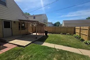 2545 S 66th St, Milwaukee, WI 53219 - Photo 5