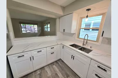 2545 S 66th St, Milwaukee, WI 53219 - Photo 17