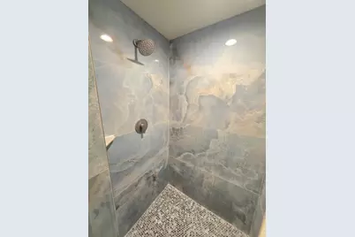 2545 S 66th St, Milwaukee, WI 53219 - Photo 39