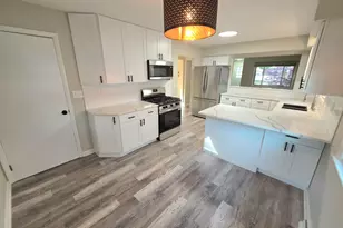 2545 S 66th St, Milwaukee, WI 53219 - Photo 13