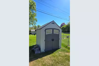 2532 S Seymour Pl, West Allis, WI 53227 - Photo 7