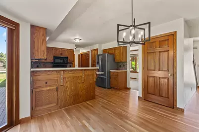 2230  Stony Ridge Dr, Waukesha, WI 53189 - Photo 17