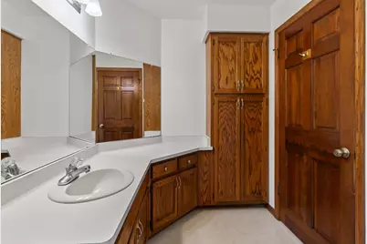 2230  Stony Ridge Dr, Waukesha, WI 53189 - Photo 29