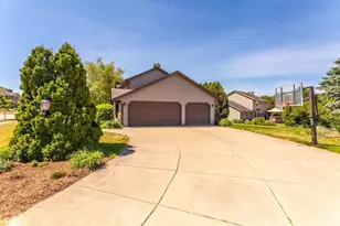 2230 Stony Ridge Dr, Waukesha, WI 53189 - Photo 43