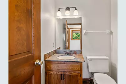 2230  Stony Ridge Dr, Waukesha, WI 53189 - Photo 15