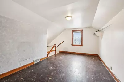 2571 N 51st St, Milwaukee, WI 53210 - Photo 15