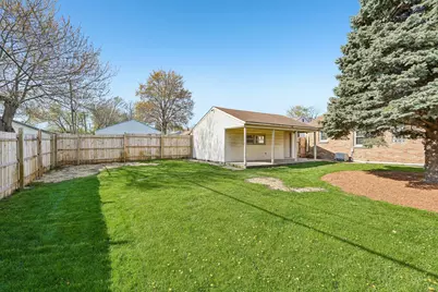 3316 S 60th St, Milwaukee, WI 53219 - Photo 21