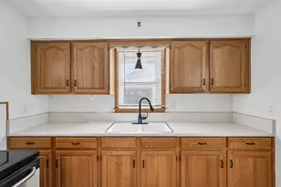 3316 S 60th St, Milwaukee, WI 53219 - Photo 7