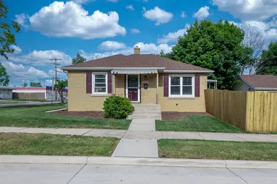 7005  40th Ave, Kenosha, WI 53142 - Photo 1
