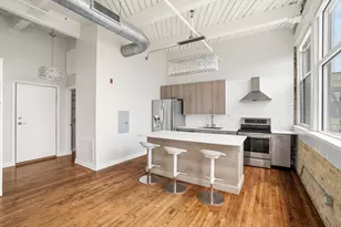 215 W Maple St, Milwaukee, WI 53204 - Photo 11