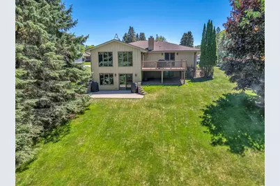 1124  Sommer Dr, Sheboygan, WI 53081 - Photo 31