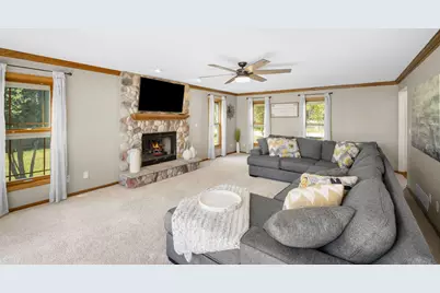 W265N2184  Sawgrass Ln, Pewaukee, WI 53072 - Photo 27