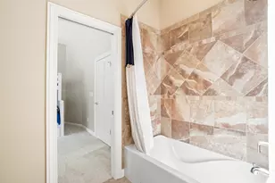 1801 E Juniper Way, Hartland, WI 53029 - Photo 57