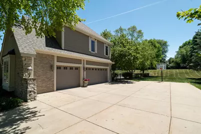 1801 E Juniper Way, Hartland, WI 53029 - Photo 69