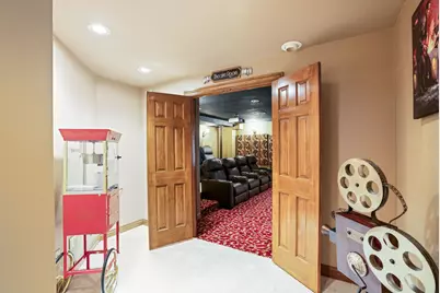 1801 E Juniper Way, Hartland, WI 53029 - Photo 45