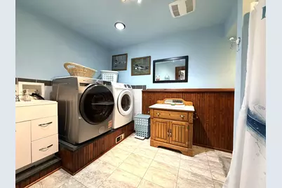 1849 N 1st St, Milwaukee, WI 53212 - Photo 21