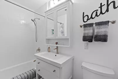 9804 W Dakota St, West Allis, WI 53227 - Photo 17