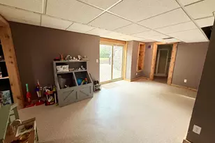 2556 N Green Bay Rd, Racine, WI 53405 - Photo 41
