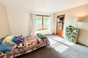 2556 N Green Bay Rd, Racine, WI 53405 - Photo 15