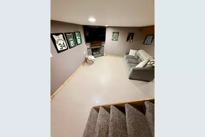 2556 N Green Bay Rd, Racine, WI 53405 - Photo 37