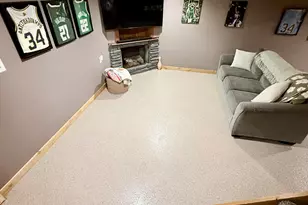 2556 N Green Bay Rd, Racine, WI 53405 - Photo 37