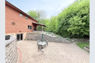 2556 N Green Bay Rd, Racine, WI 53405 - Photo 29