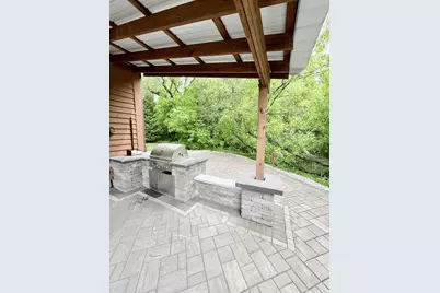 2556 N Green Bay Rd, Racine, WI 53405 - Photo 47
