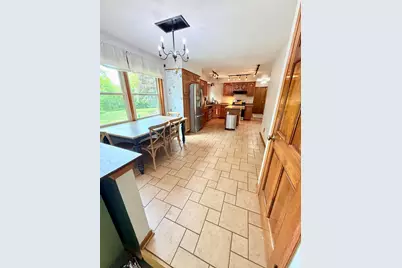2556 N Green Bay Rd, Racine, WI 53405 - Photo 19