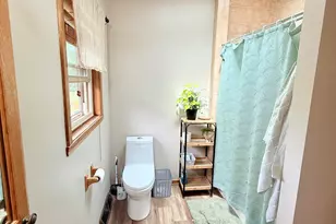 2556 N Green Bay Rd, Racine, WI 53405 - Photo 29