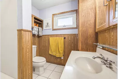 110 E Wisconsin Ave, Salem Lakes, WI 53170 - Photo 13