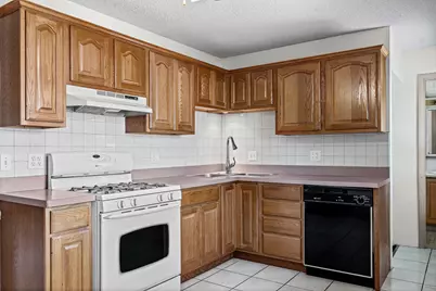 3039  29th Ct, La Crosse, WI 54601 - Photo 5