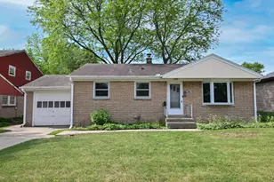 1715 Monroe Ave, South Milwaukee, WI 53172 - Photo 1