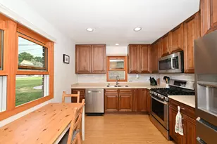 1715 Monroe Ave, South Milwaukee, WI 53172 - Photo 7