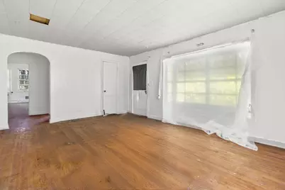 N2404  Loverture Dr, Bloomfield, WI 53105 - Photo 9