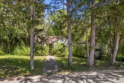 N2404  Loverture Dr, Bloomfield, WI 53105 - Photo 23