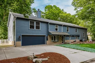 727 E Madison St, Oconomowoc, WI 53066 - Photo 1