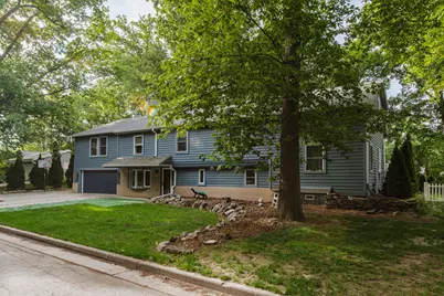 727 E Madison St, Oconomowoc, WI 53066 - Photo 3