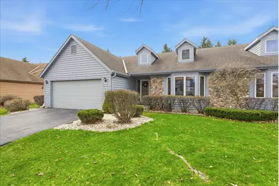 W178N9743  Riversbend Cir, Germantown, WI 53022 - Photo 3