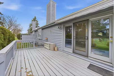 W178N9743  Riversbend Cir, Germantown, WI 53022 - Photo 33