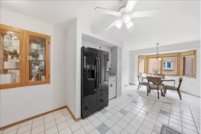 W178N9743  Riversbend Cir, Germantown, WI 53022 - Photo 11