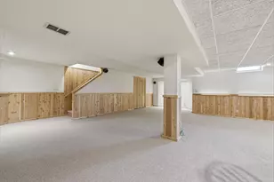 W178N9743 Riversbend Circle, Germantown, WI 53022 - Photo 25