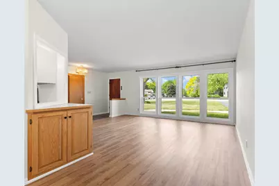 18345  Ashlea Dr, Brookfield, WI 53045 - Photo 7