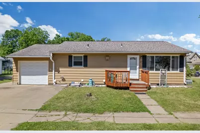 107 S 6th St, Black River Falls, WI 54615 - Photo 1