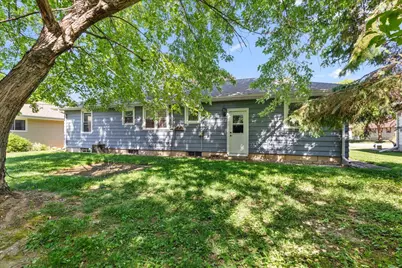 606 N Cedar St, Horicon, WI 53032 - Photo 25