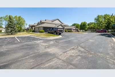 2165  Broken Hill Rd #1, Waukesha, WI 53188 - Photo 29