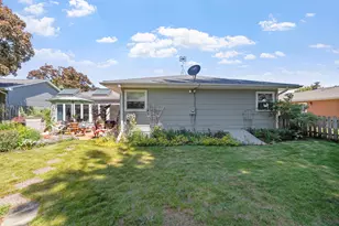 1237 Kaufmann Ave, Sheboygan, WI 53081 - Photo 5