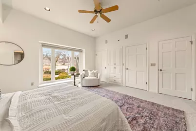 2618 W Lake Park Ct, Mequon, WI 53092 - Photo 29