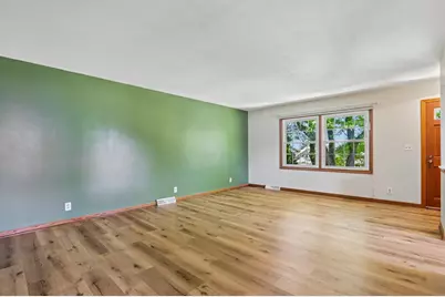3557 S 33rd St #3559, Greenfield, WI 53221 - Photo 5