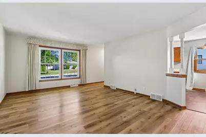 3557 S 33rd St #3559, Greenfield, WI 53221 - Photo 29