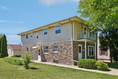 3557 S 33rd St #3559, Greenfield, WI 53221 - Photo 3